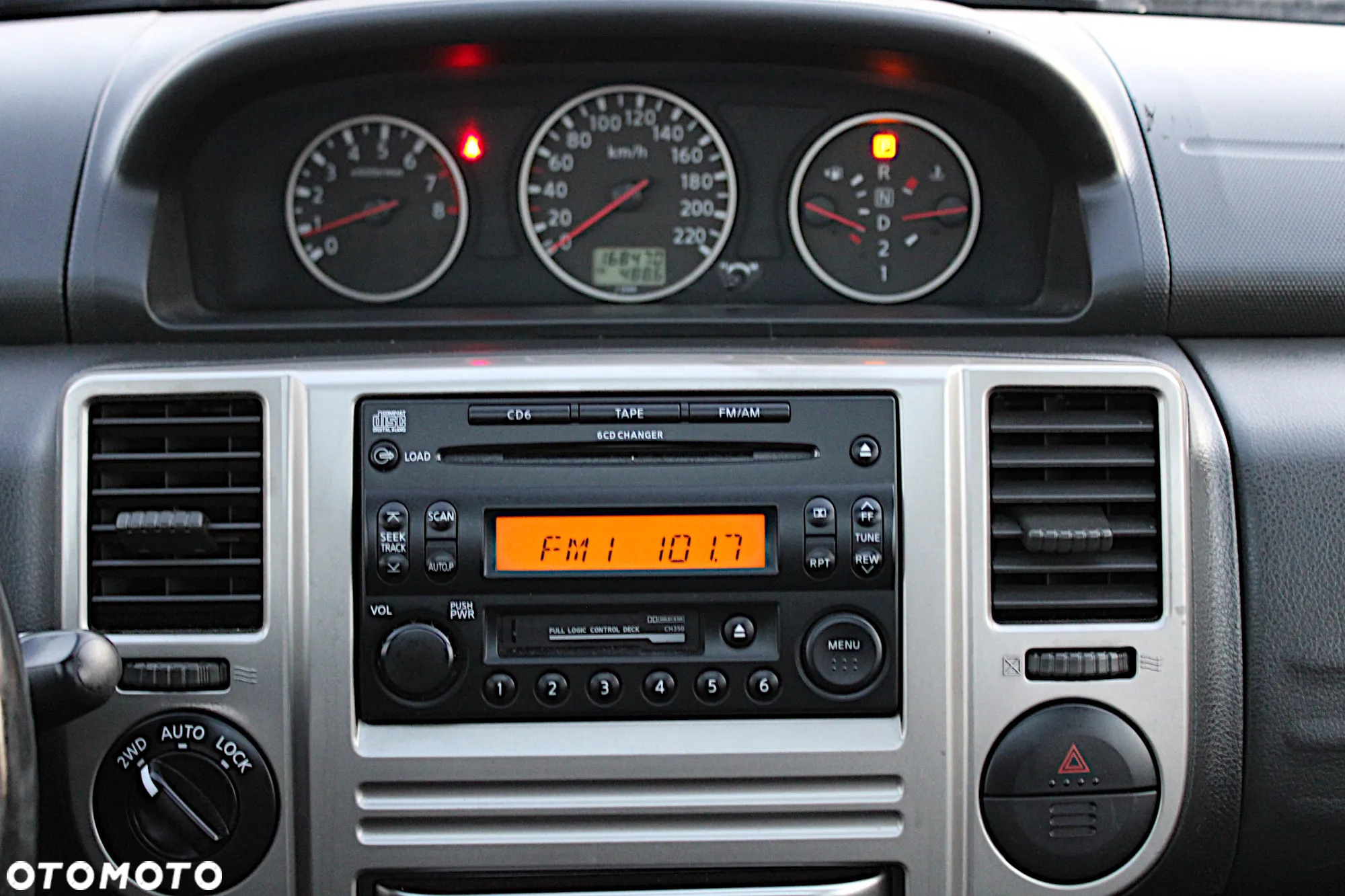 Nissan X-Trail 2.5 4x4 Elegance - 29