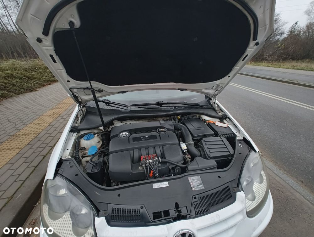 Volkswagen Golf 1.6 Comfortline - 12