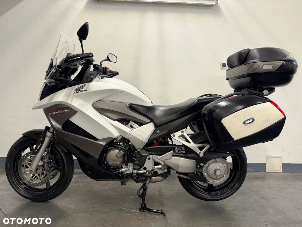 Honda VFR - 5