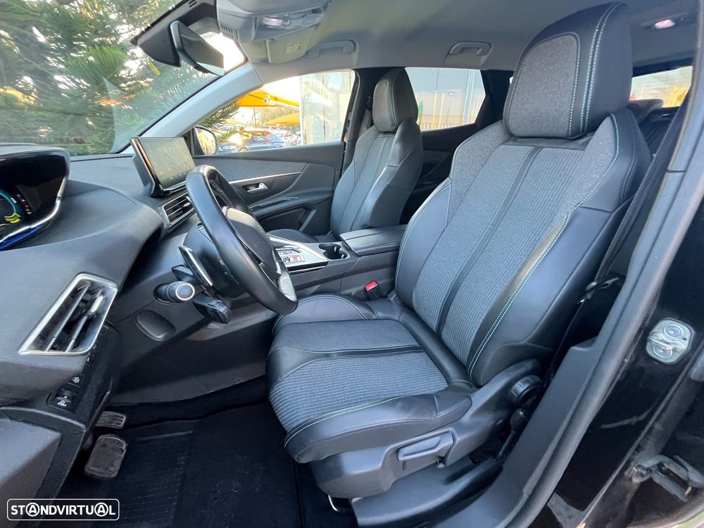 Peugeot 3008 1.6 Hybrid Allure Pack e-EAT8 - 29