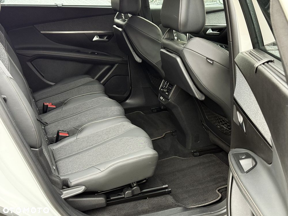 Peugeot 5008 BlueHDi 180 EAT8 GT - 33