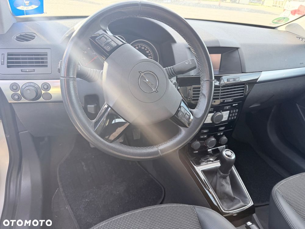 Opel Astra - 7
