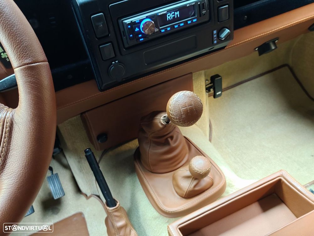 Land Rover Defender 130 - 15