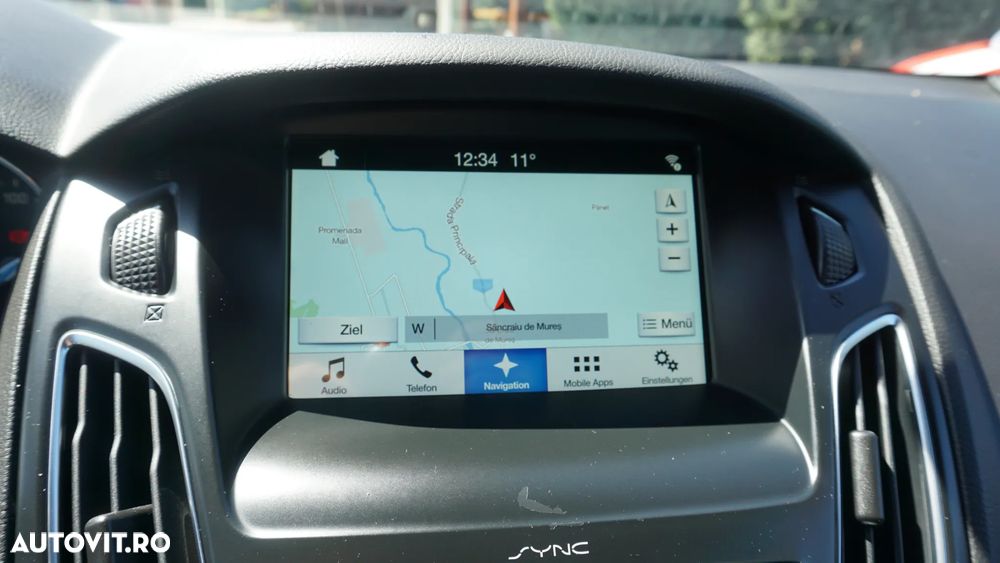 Ford Focus 1.0 EcoBoost Start-Stopp-System ST-LINE DESIGN - 25