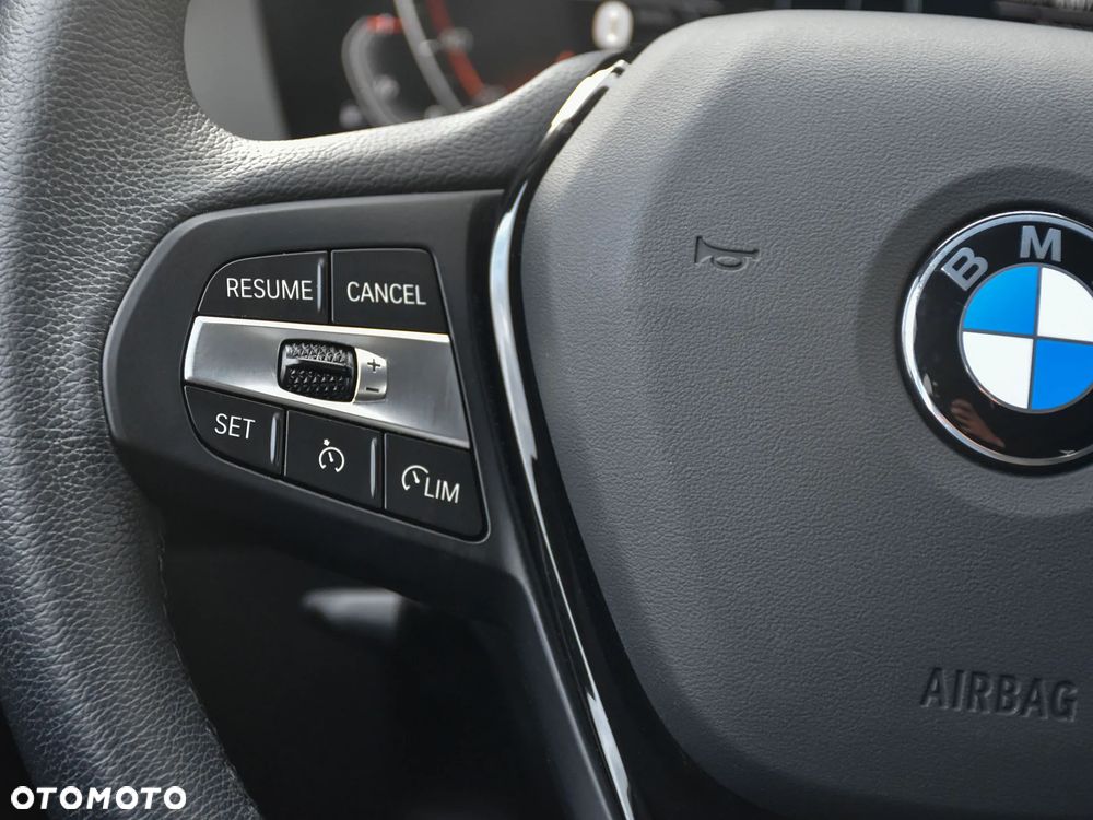 BMW Seria 1 118i Advantage - 29