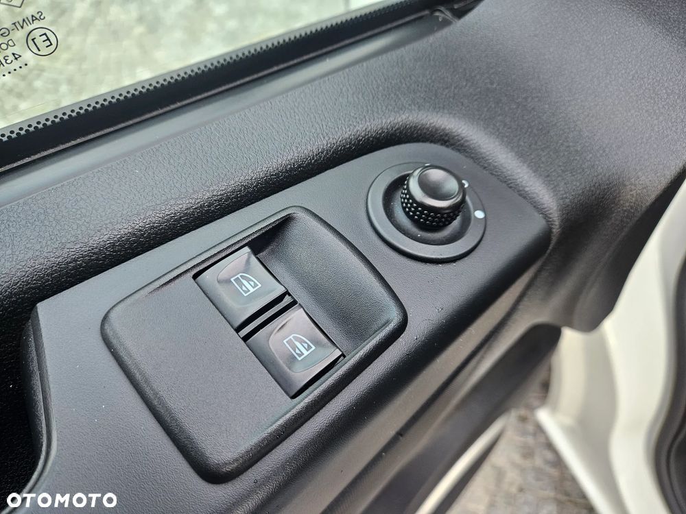 Opel VIVARO L2H1 - 15