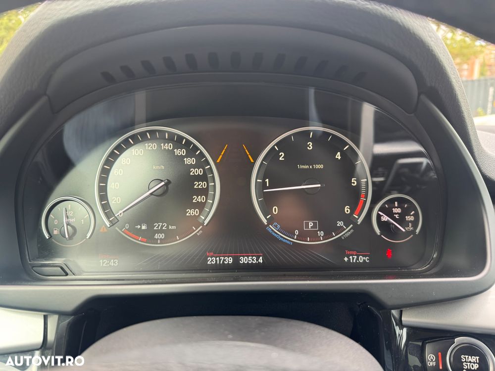 BMW X5 xDrive30d - 16