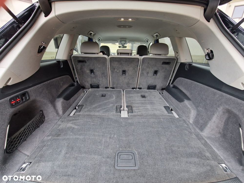 Audi Q7 - 19
