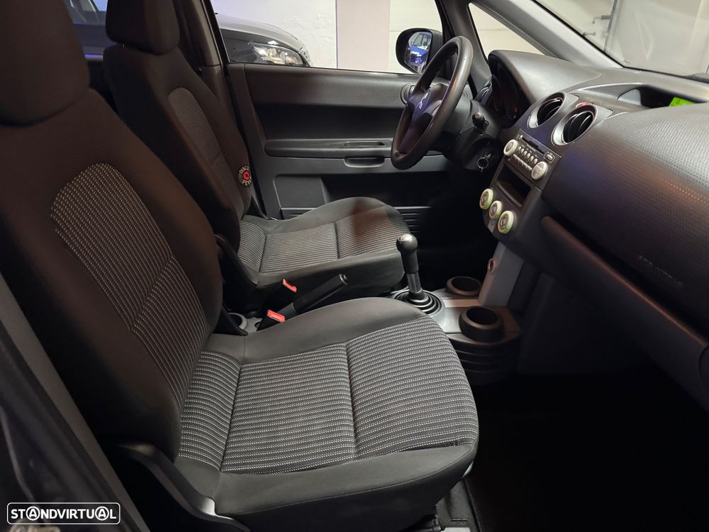 Mitsubishi Colt 1.1 Inform RCD/AC ClearTec - 42