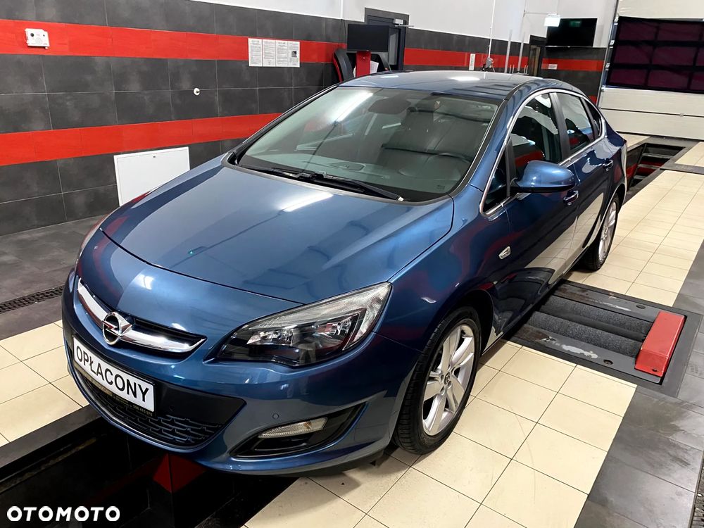 Opel Astra 1.4 Turbo ecoFLEX Start/Stop Exklusiv - 3