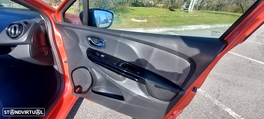 Renault Clio Sport Tourer Energy dCi 90 Start & Stop Dynamique - 15