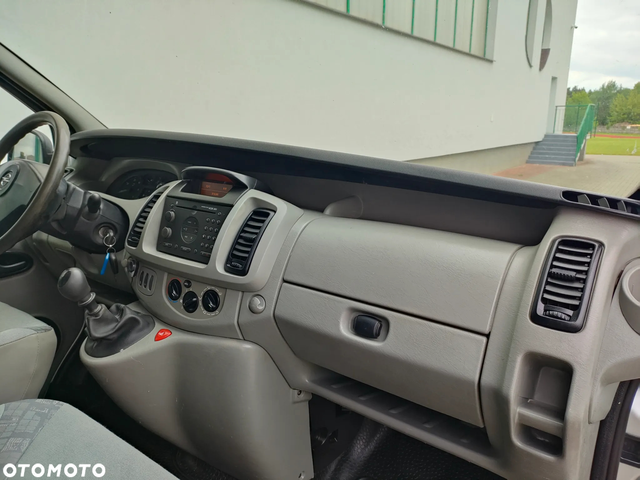 Opel Vivaro - 16