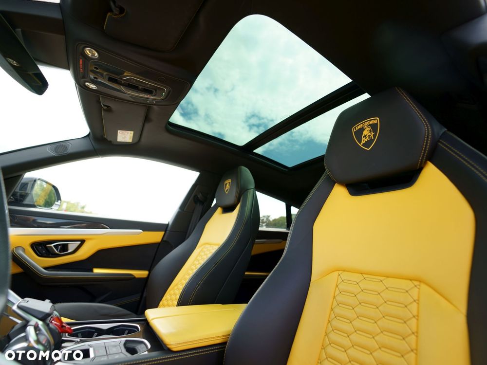 Lamborghini Urus - 23