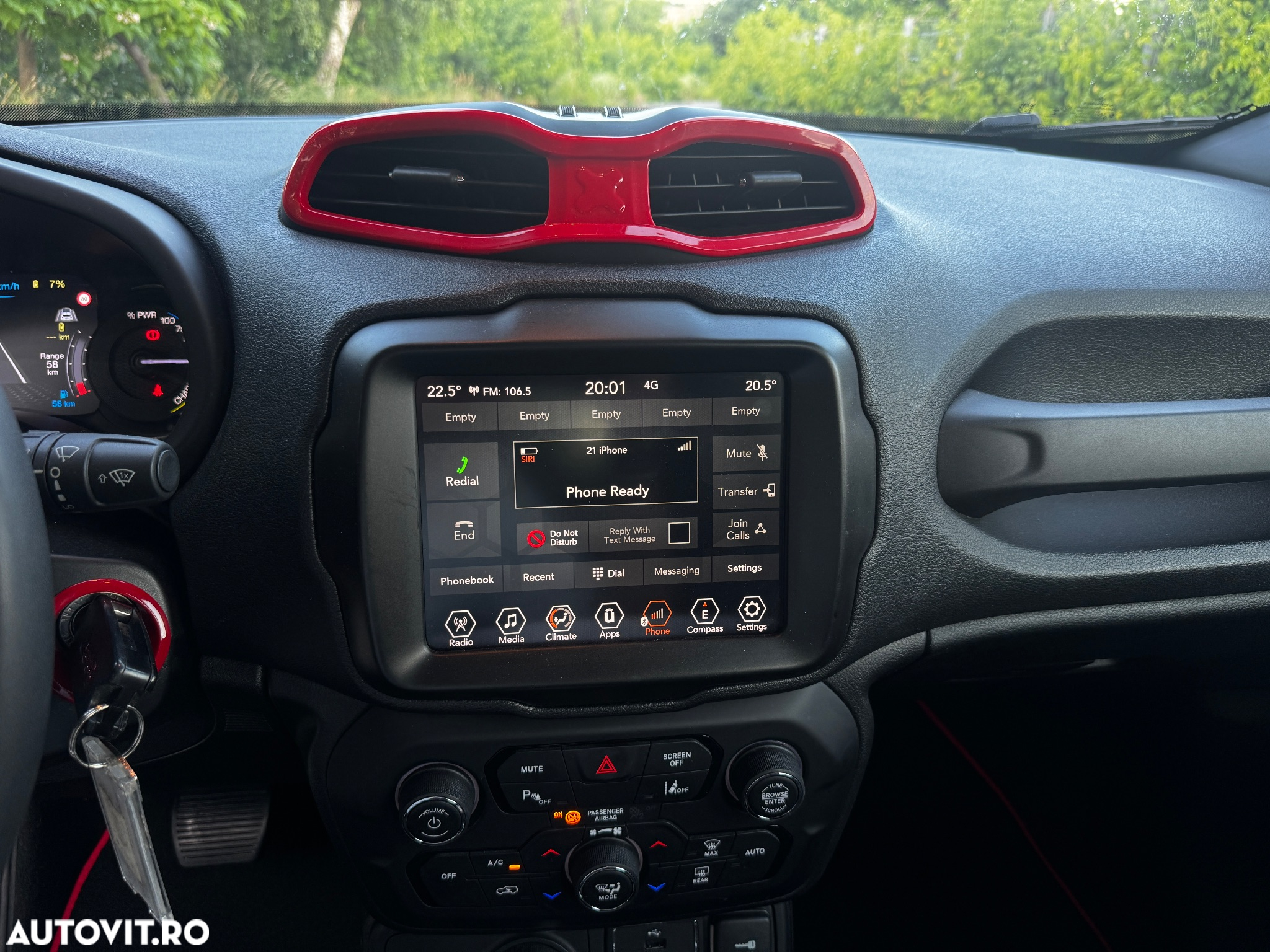 Jeep Renegade - 23