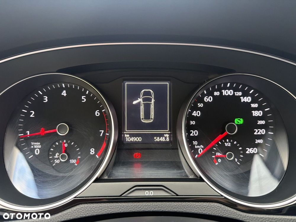 Volkswagen Passat Variant 1.5 TSI EVO Business DSG - 15