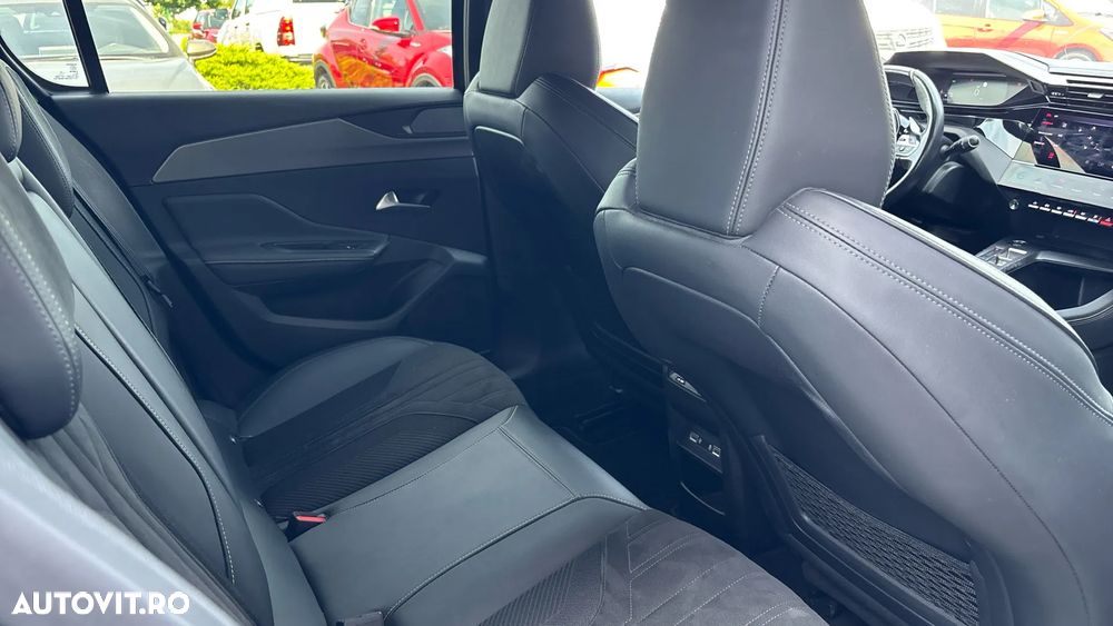 Peugeot 308 1.2L PureTech 130 S&S EAT8 GT - 7