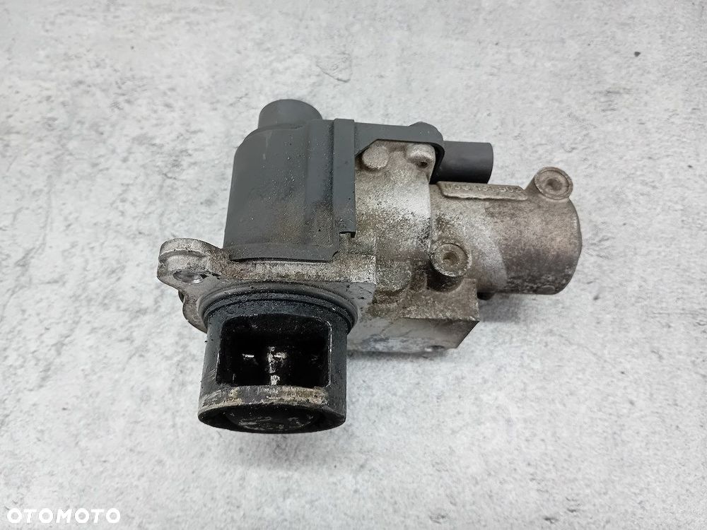 ZAWÓR EGR VW PASSAT B6 03G131502 2.0 TDI - 1