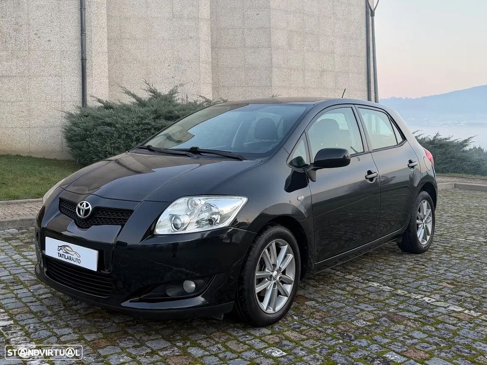 Toyota Auris 1.4 D-4D ACtive - 1