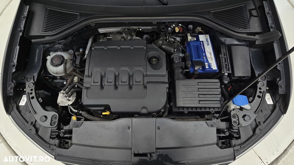 Volkswagen T-ROC 1.6 TDI Base - 24