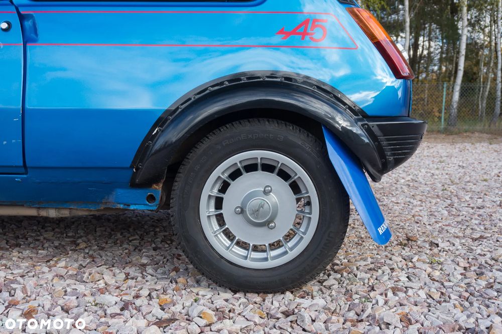Renault 5 - 16