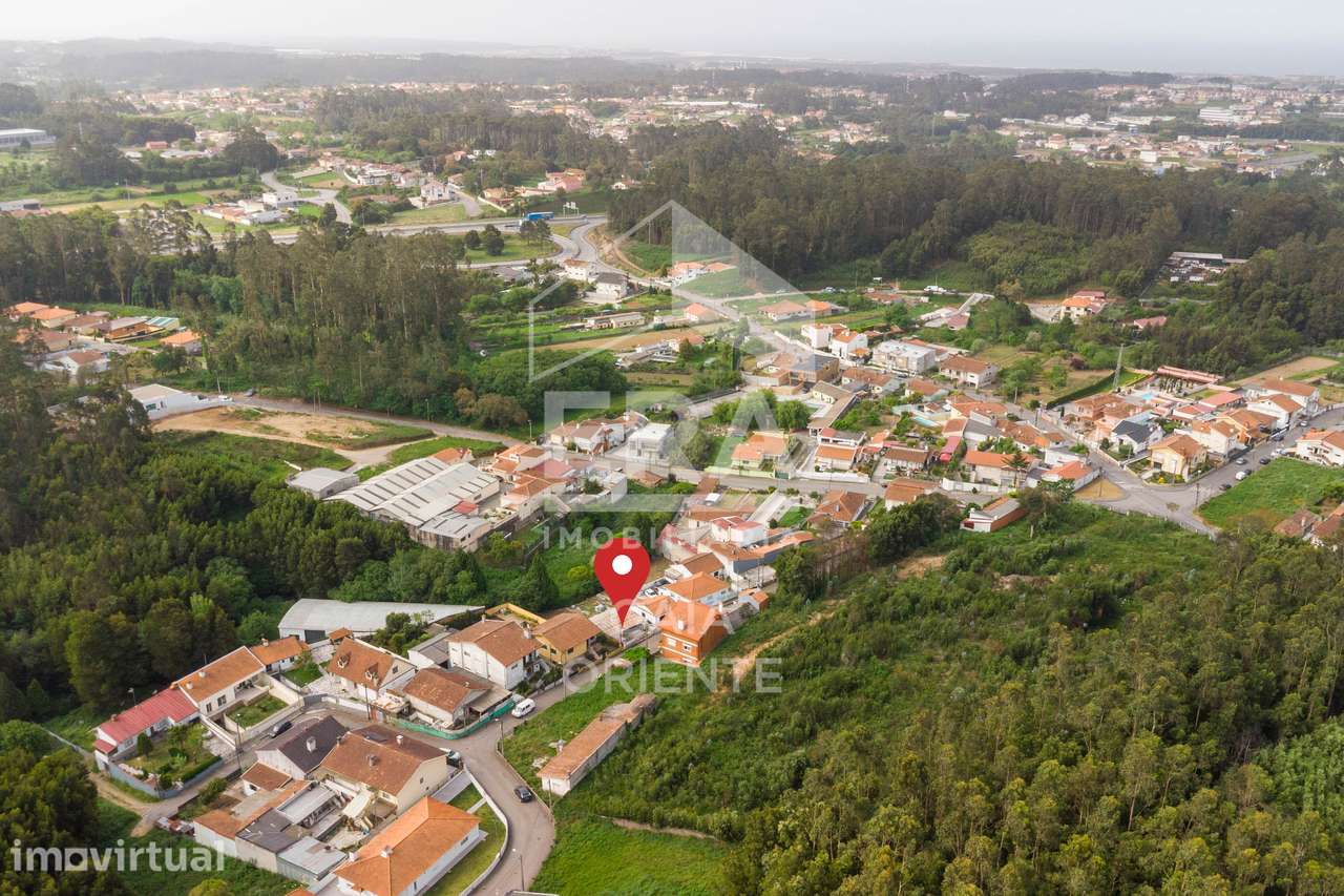 Garagem com terreno e potencial construtivo em Anta - Grande imagem: 4/4