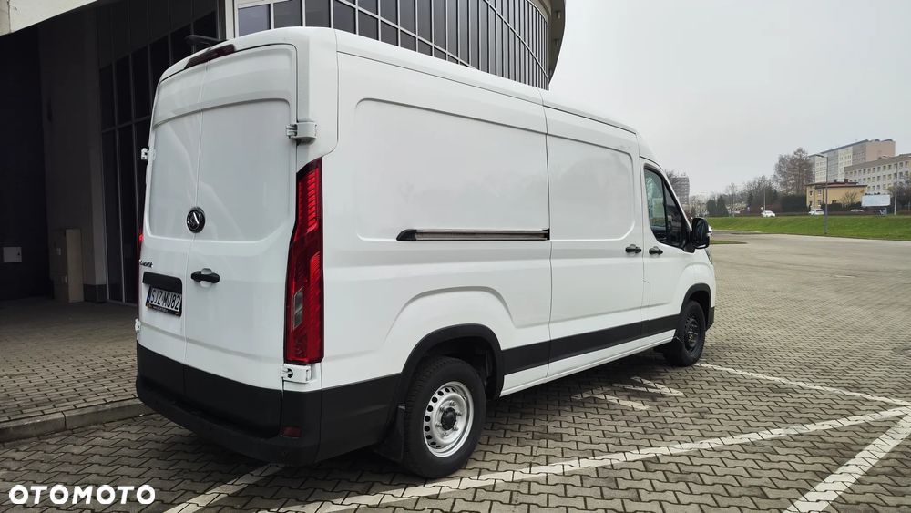 Maxus Deliver 9 - 12