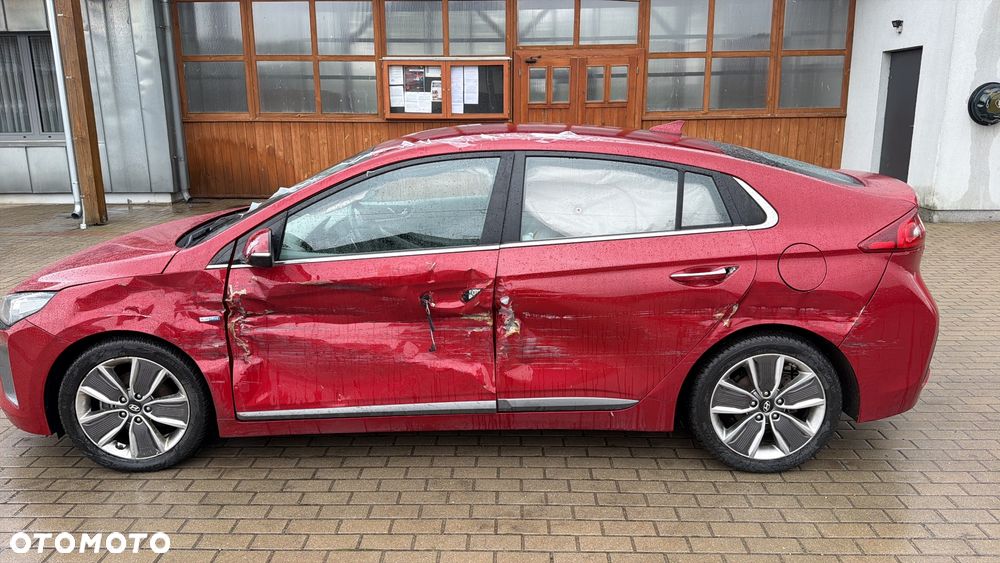 Hyundai IONIQ 1.6 GDI Premium - 13