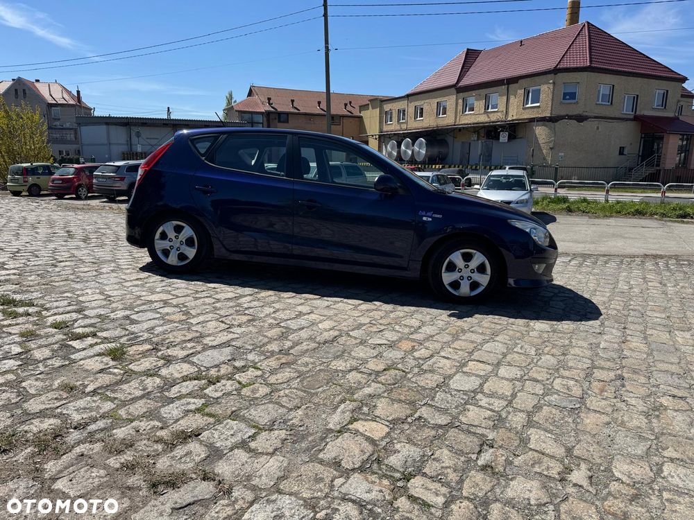 Hyundai i30 1.6 CRDi Blue Classic - 2