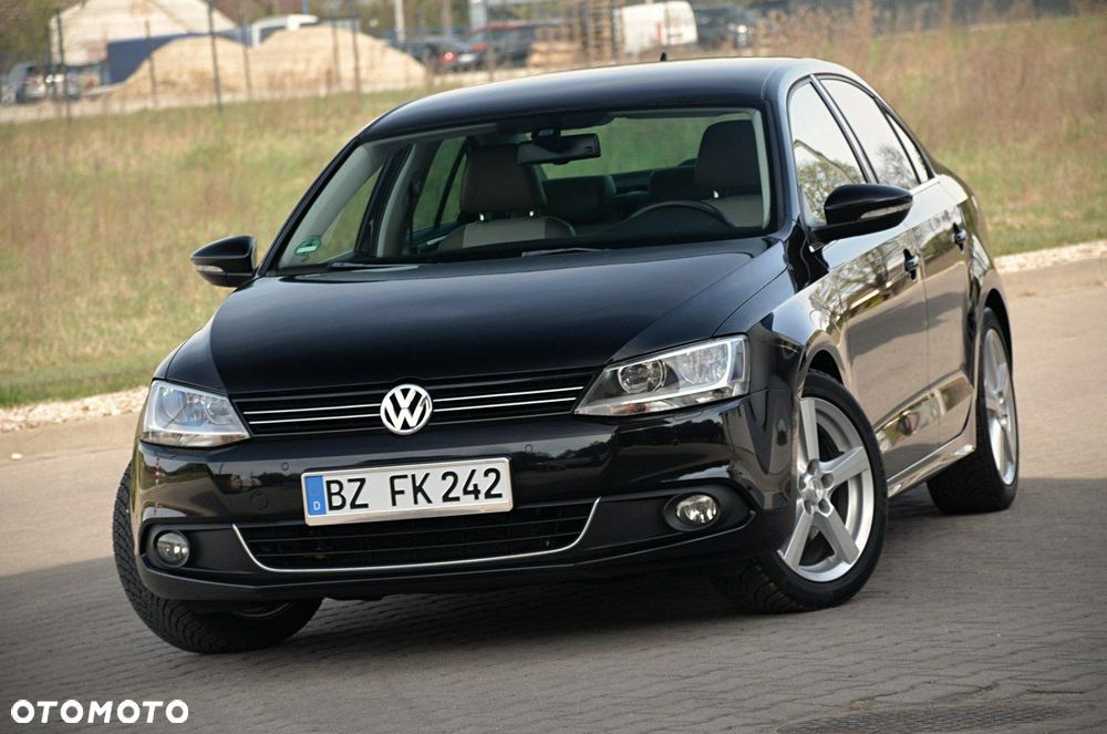 Volkswagen Jetta - 5