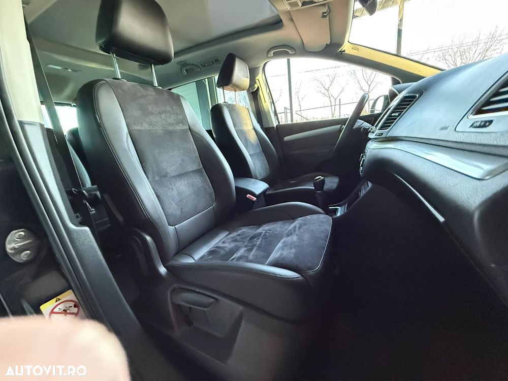 Volkswagen Sharan 2.0 TDI Highline - 7