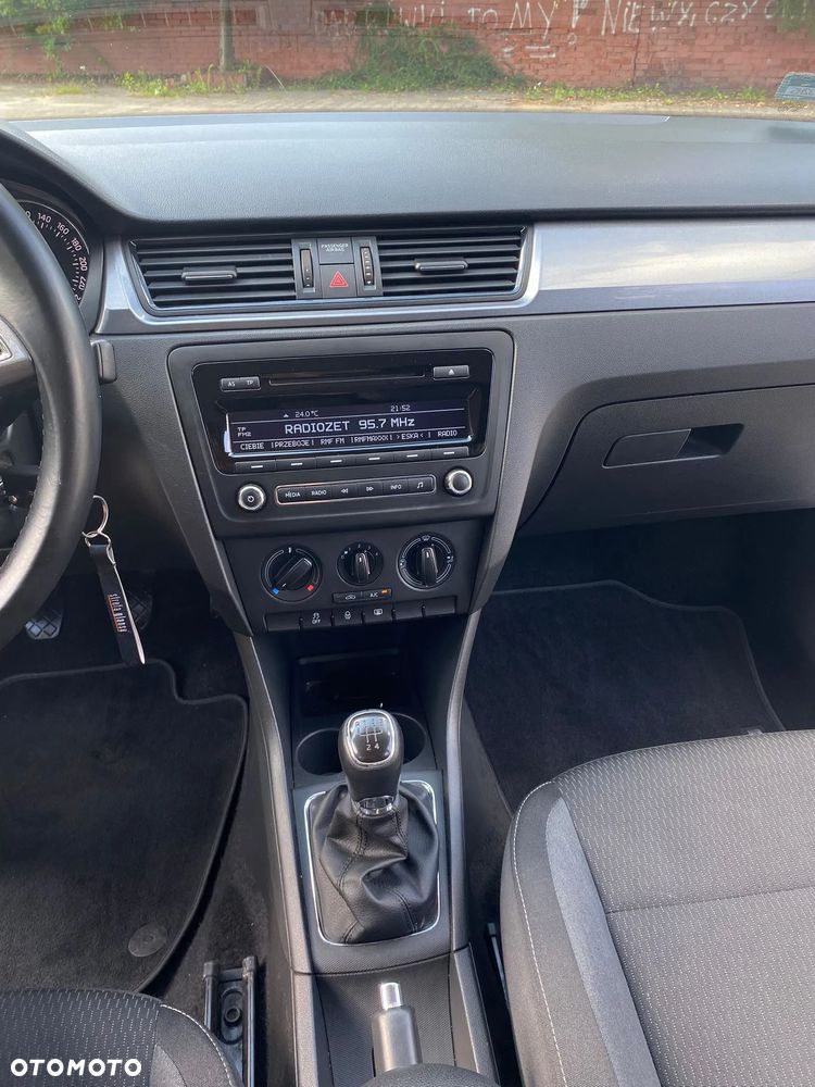 Skoda RAPID 1.2 TSI Active - 17
