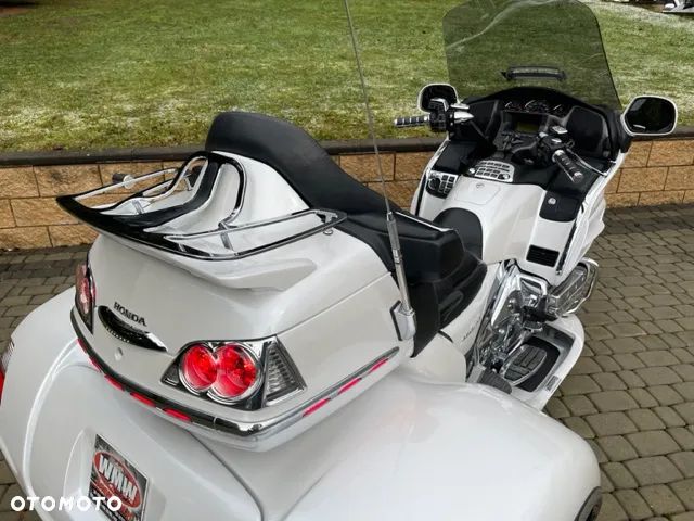 Honda GL - 6