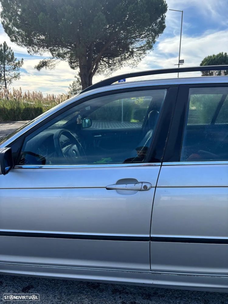 BMW 320 d Touring - 24