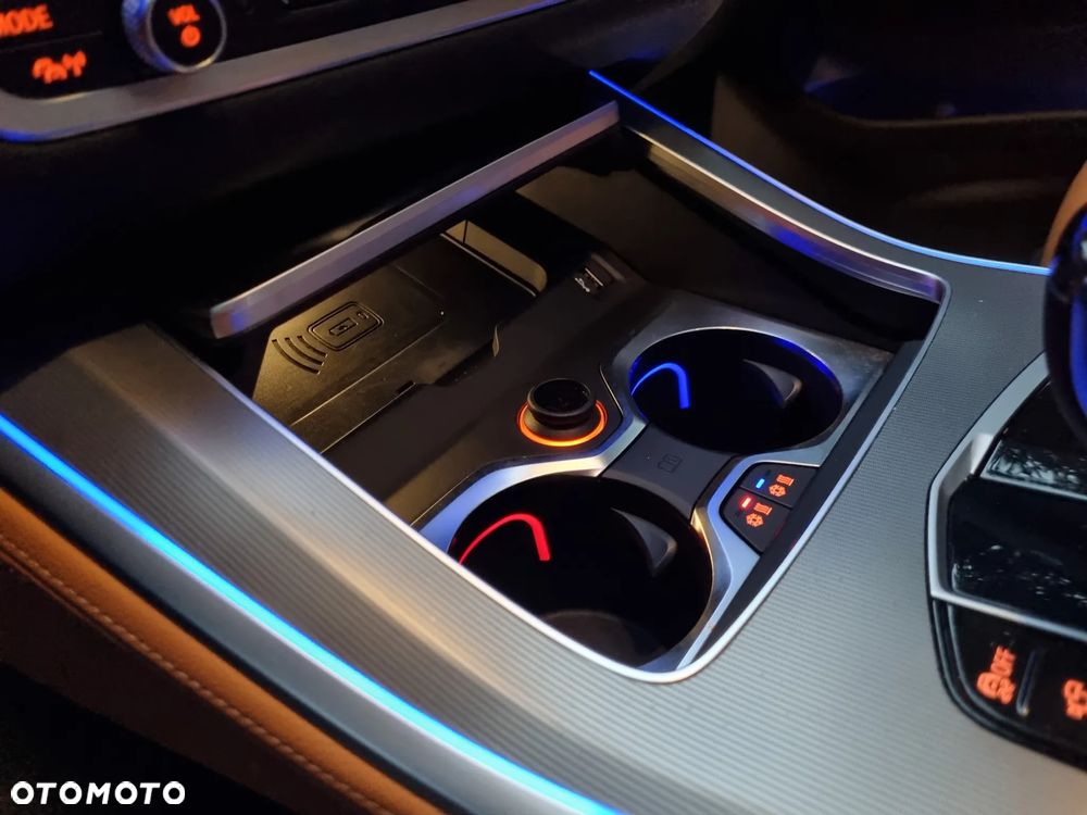 BMW X5 xDrive25d - 18