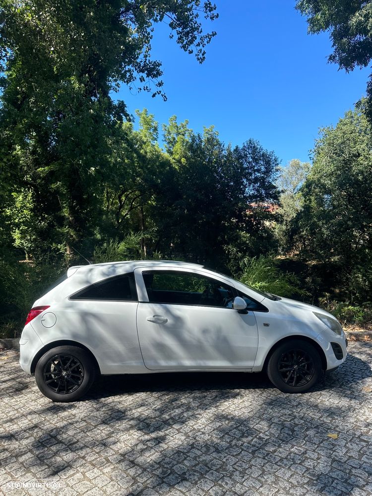 Opel Corsa 1.3 CDTi Enjoy - 11