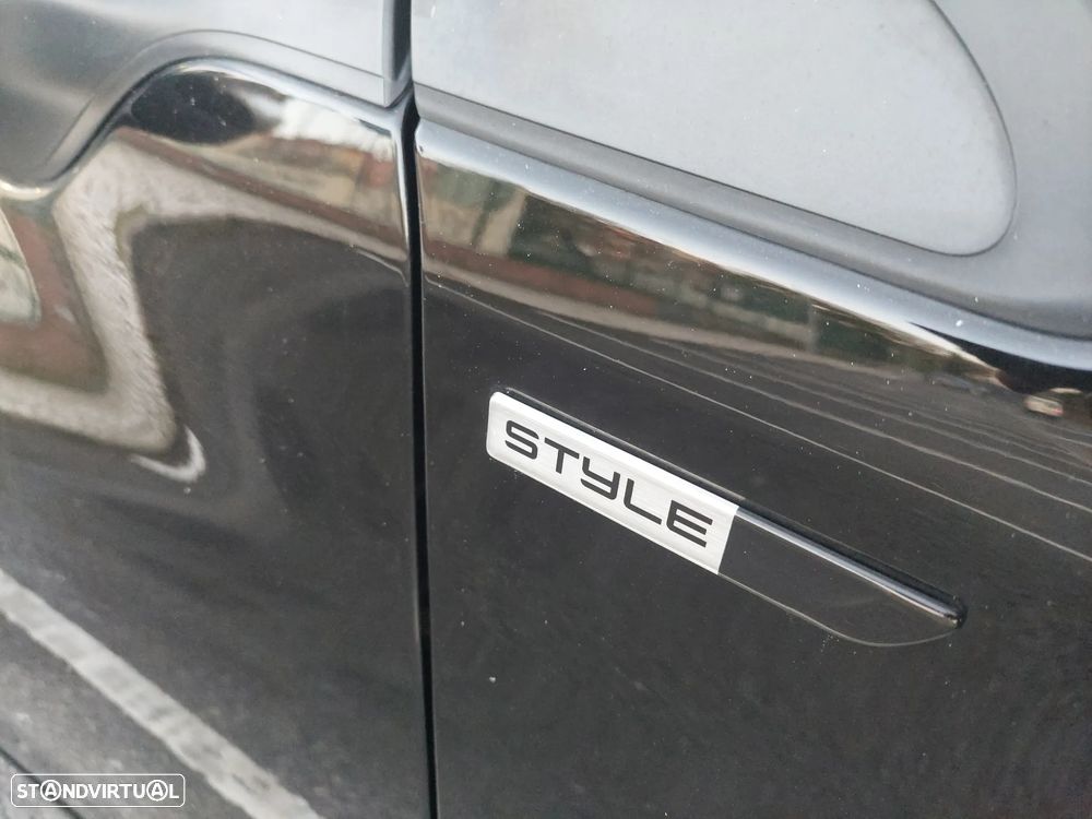 Peugeot 208 1.6 BlueHDi Style - 9