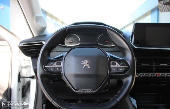 Peugeot 208 1.2 PureTech Active - 7