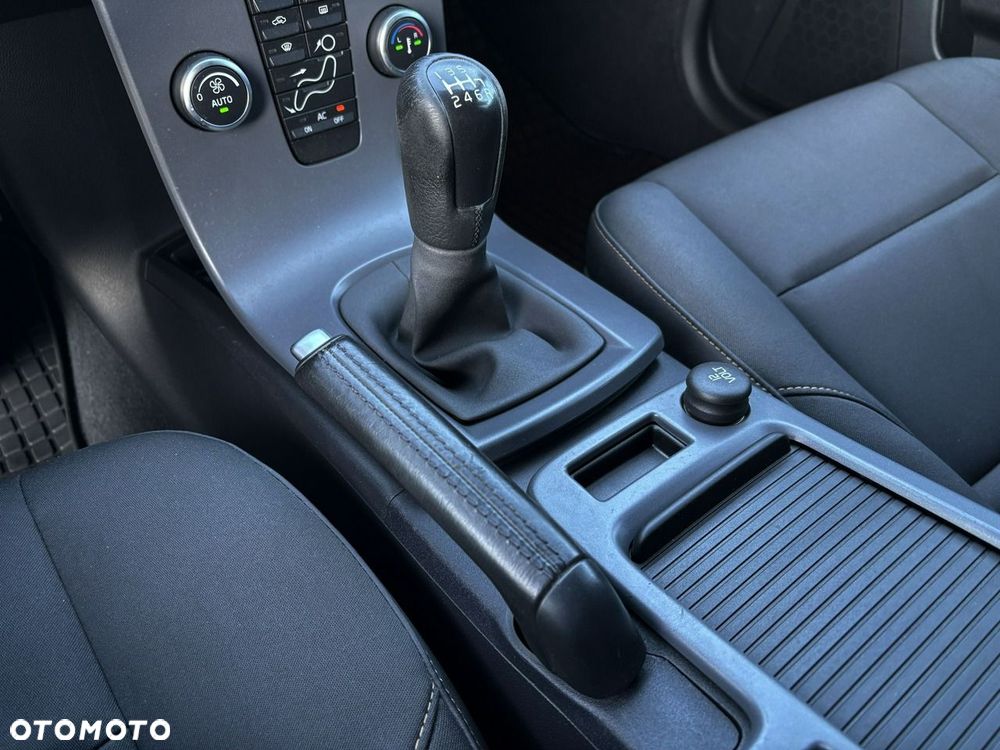 Volvo V50 - 19