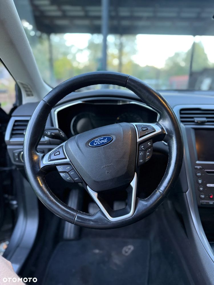 Ford Mondeo 2.0 TDCi Titanium - 12