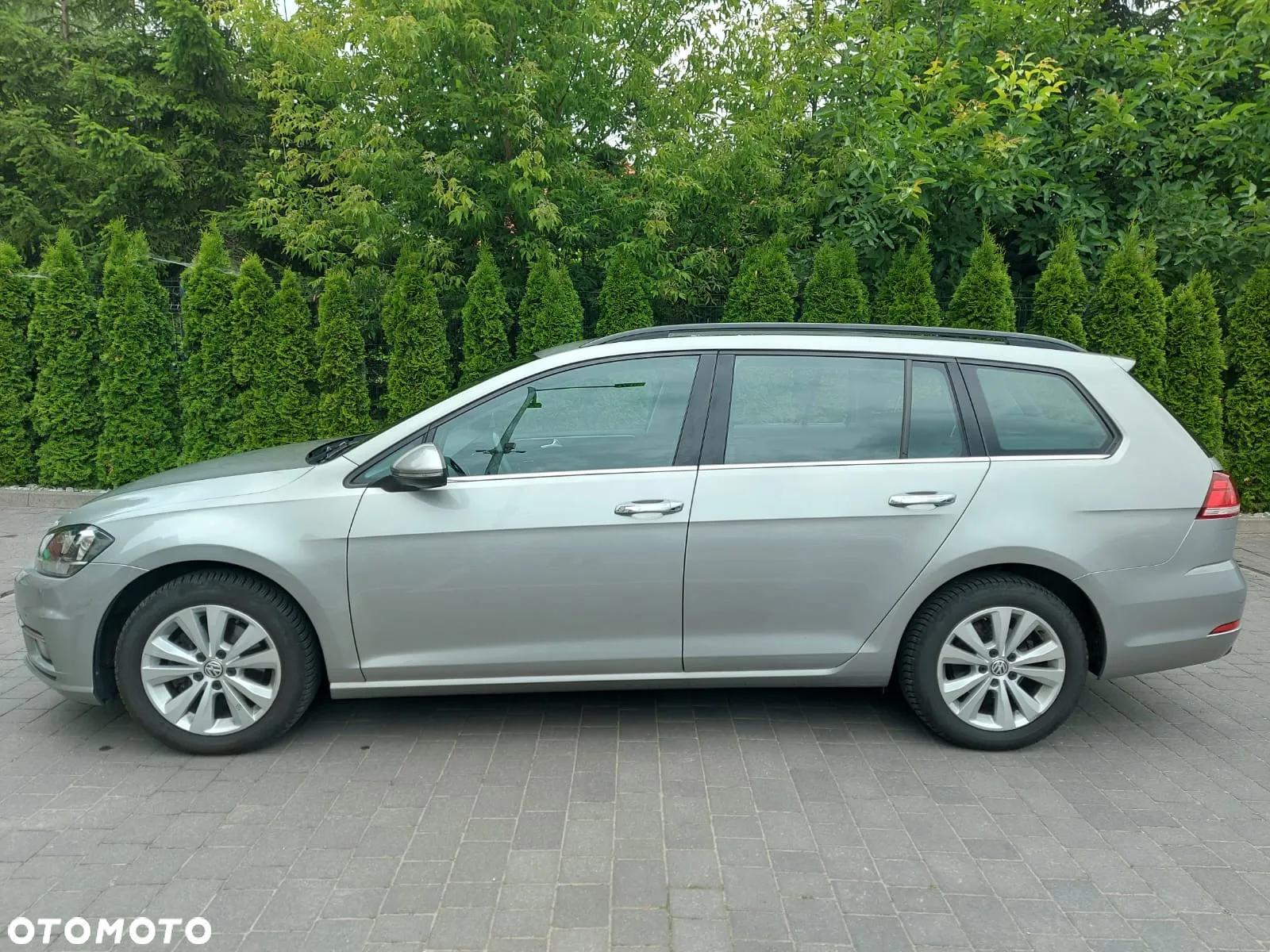 Volkswagen Golf VII 1.6 TDI BMT Comfortline - 4