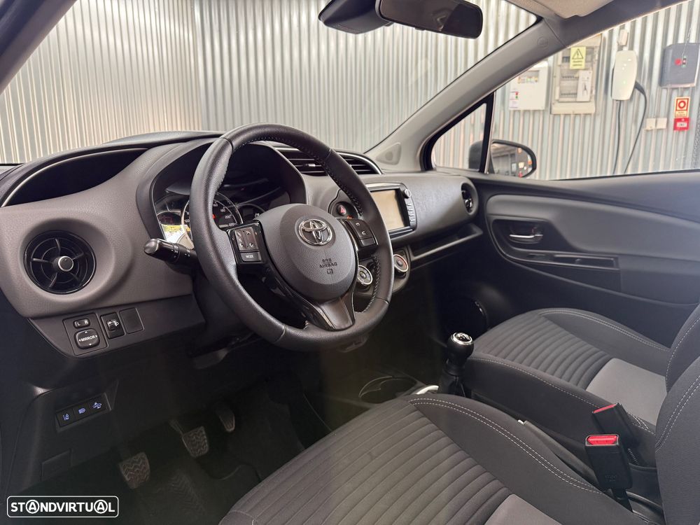 Toyota Yaris 1.0 VVT-i ACtive - 16