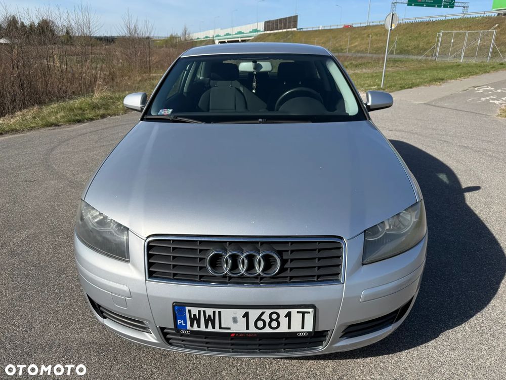 Audi A3 3-drzwiowe 1.6 Ambiente - 4