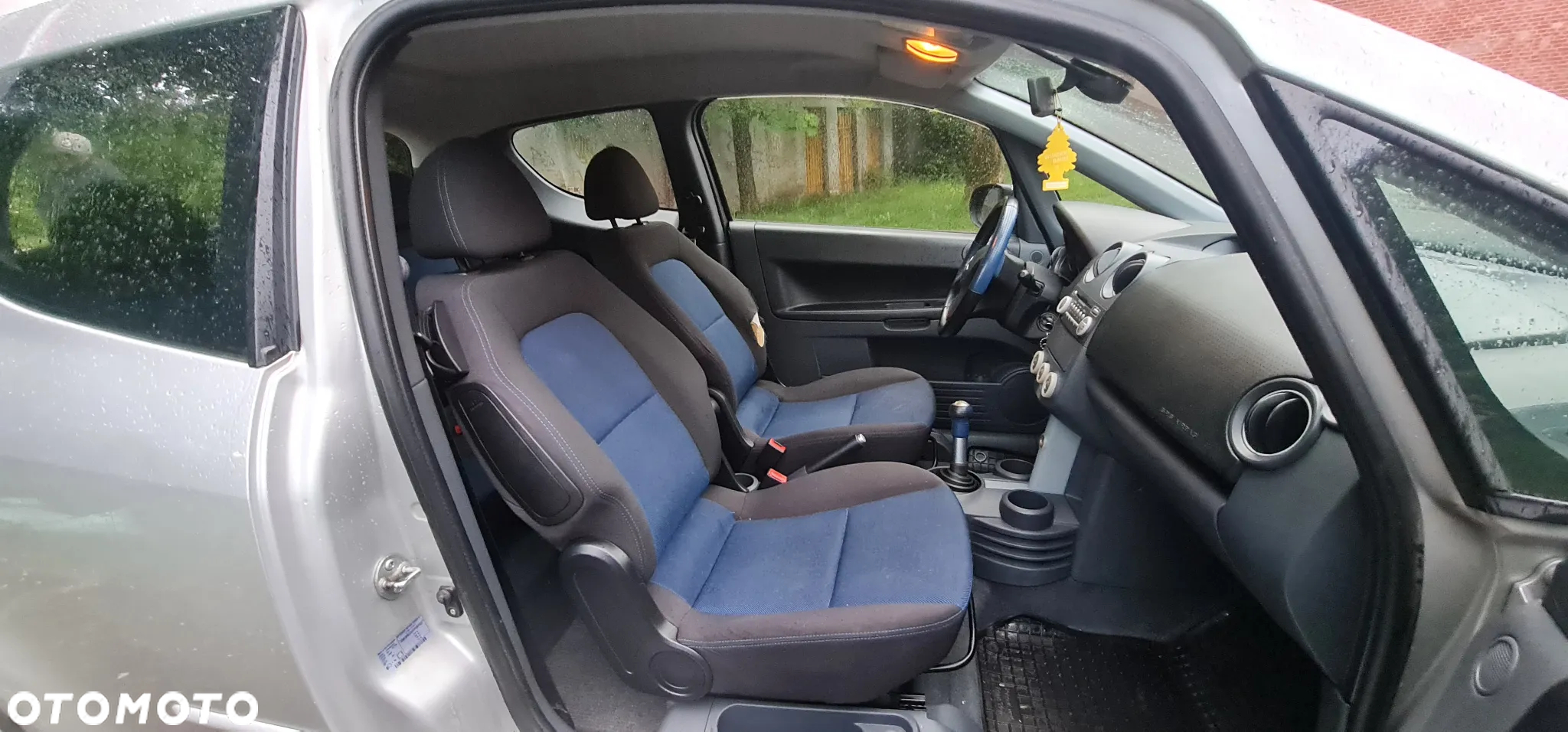 Mitsubishi Colt - 11