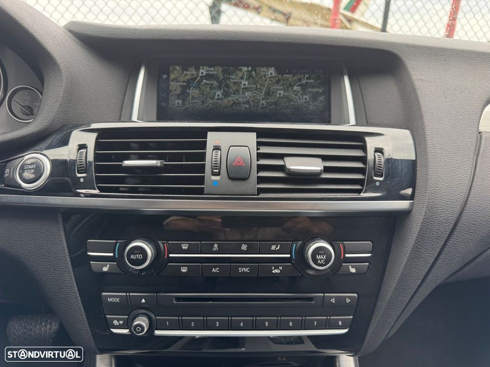 BMW X4 20 d xDrive Pack M Auto - 27