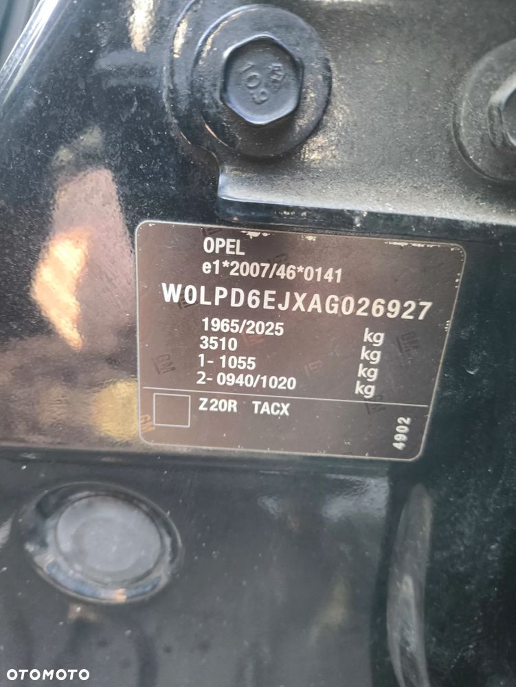 Opel Astra 1.6 Turbo Edition - 20