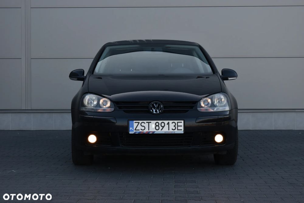 Volkswagen Golf - 23
