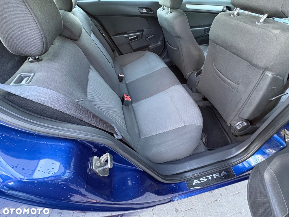 Opel Astra 1.4 Enjoy - 8