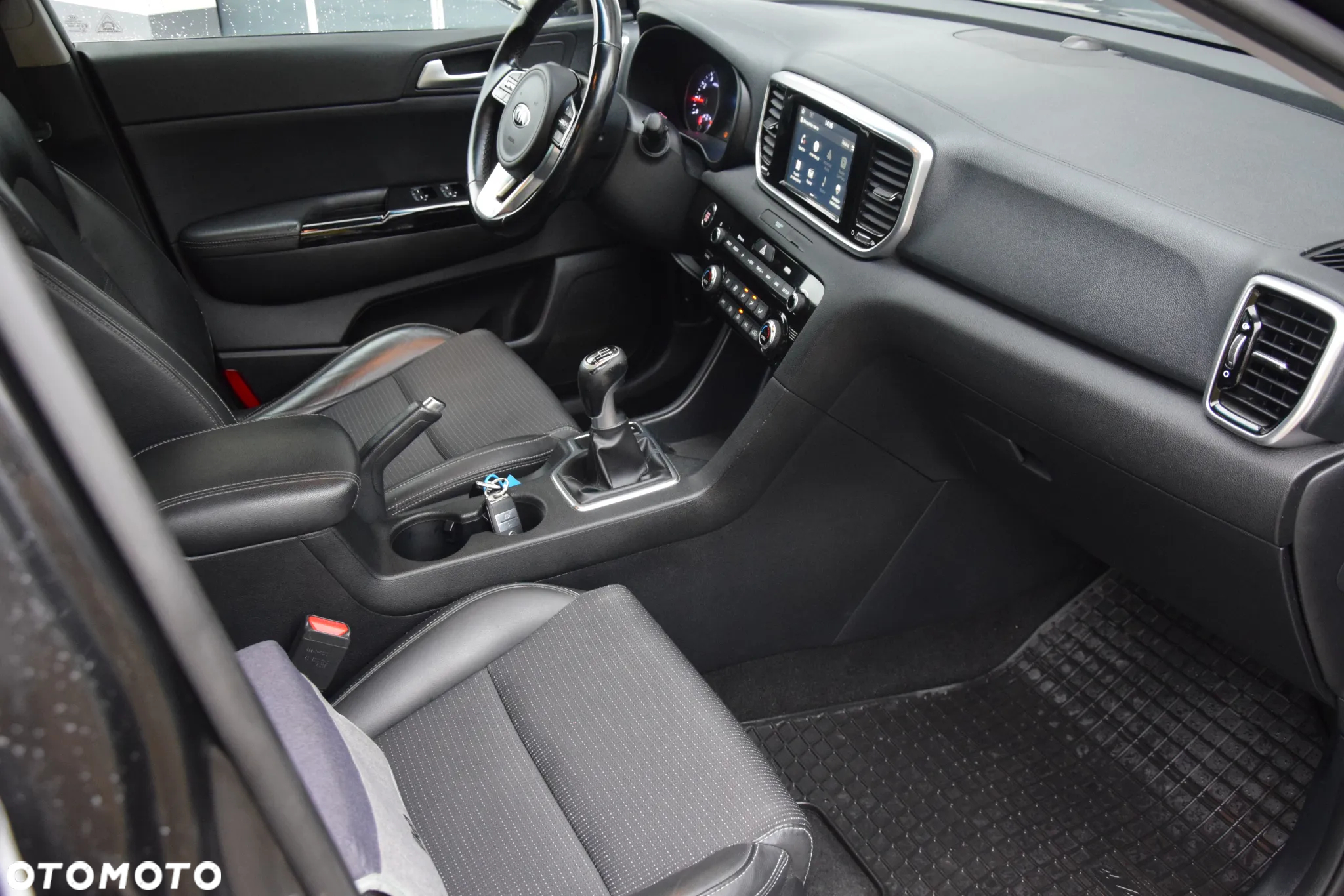 Kia Sportage - 28