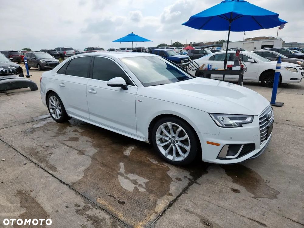 Audi A4 2.0 TFSI Quattro S tronic - 2