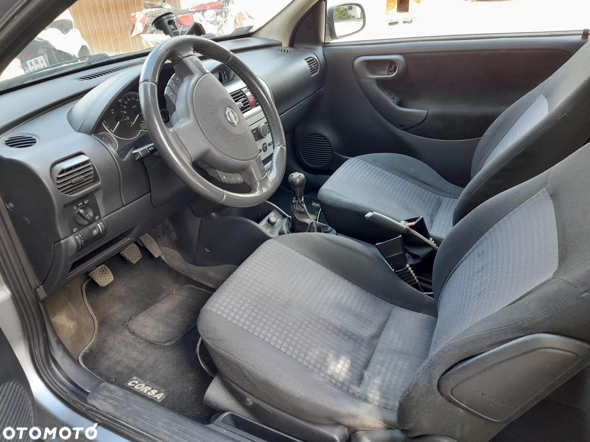 Opel Corsa - 10